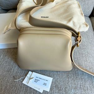 OSOI mini brot bag in beige